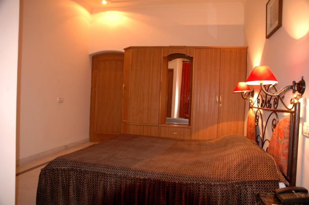 Hotel Ishan Villa Amritsar Exterior foto